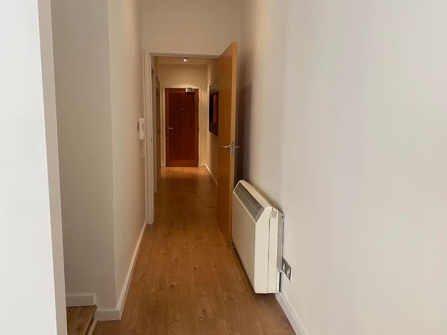 Stunning One B/R Apartment - City Centre Leeds  Ngoại thất bức ảnh